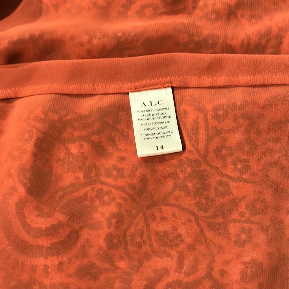A.L.C. Silk paisley print burgundy blouse size 14 - Picture 6 of 7